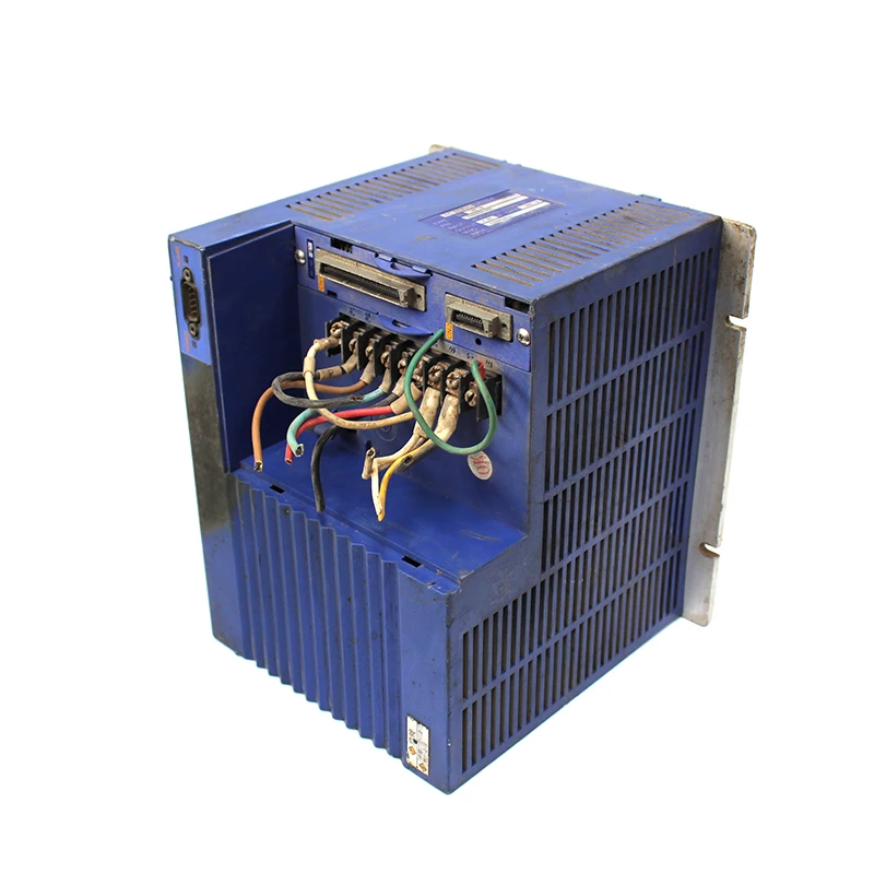 

Used In Good Condition Servo Driver BD-40-B E4805501906 AC200/220V.50/60Hz