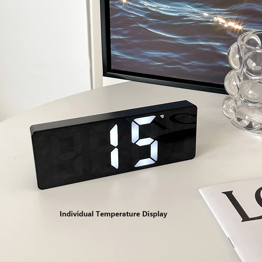 LED Digital Alarm Clock With Snooze Funtion USB Wake Up
