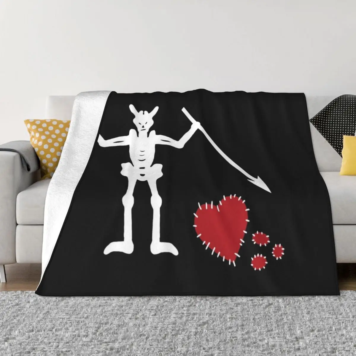 

Broken Hearted Blackbeard's Flag Throw Blanket Luxury St Blanket Blankets For Bed