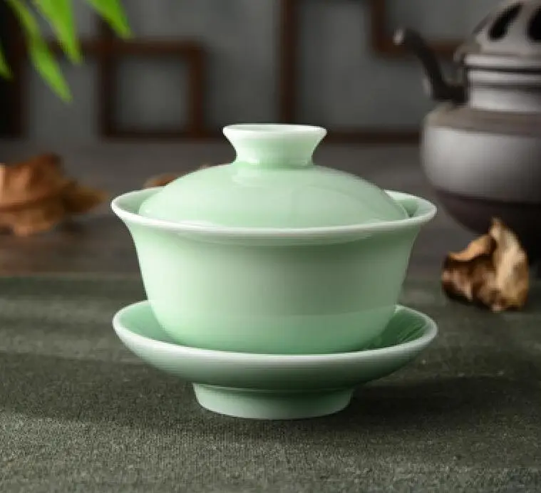 Chinese Celadon gai wan tea set Bone China Tea cup Dehua gaiwan tea porcelain teacup set for High-quality creative kettle
