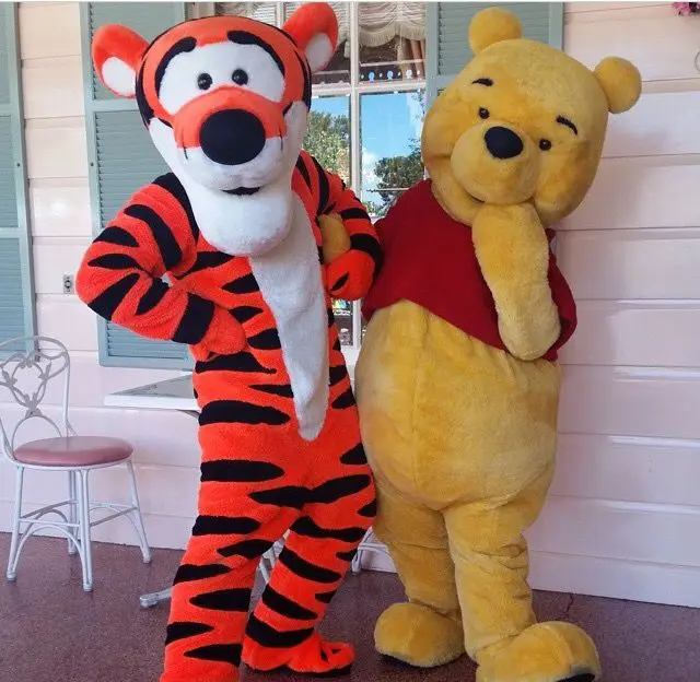 

Disney Winnie Pooh Bear and Tigger too Cosplay Mascot Toy Costume Adult Anime Cartoon Advertising Party Advertising Props