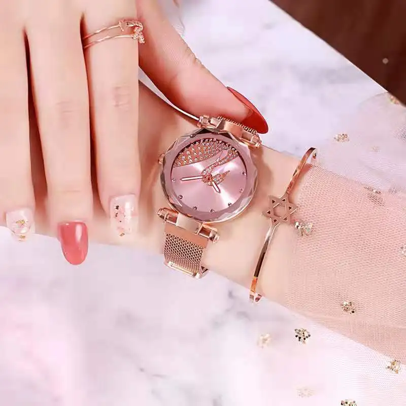 Simple Black White Quartz Watches Women Minimalist Design Silicone Strap Wristwatch Big Dial Women's Fashion Creative Watch 2022
