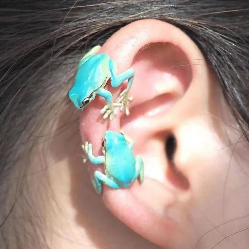 Gothic Funny Green Frog Ear Clip For Women Fashion Retro Animal Ear Cuff Punk Frog Ear Clip Without Pierced Earrings Party Gift