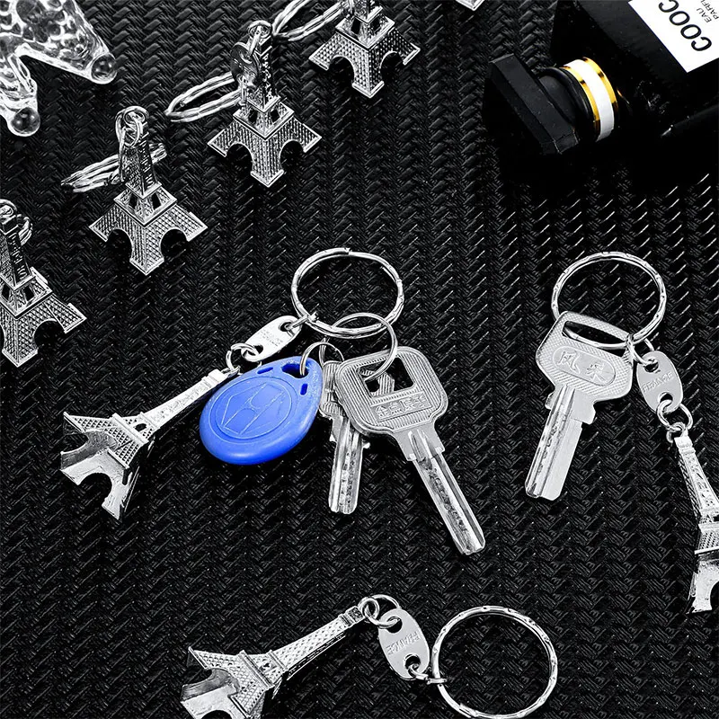 120Pcs Paris Eiffel Tower Keychain Eiffel Tower Keyring Novelty Gadget Trinket Souvenir Christmas Gift Keychain Alloy