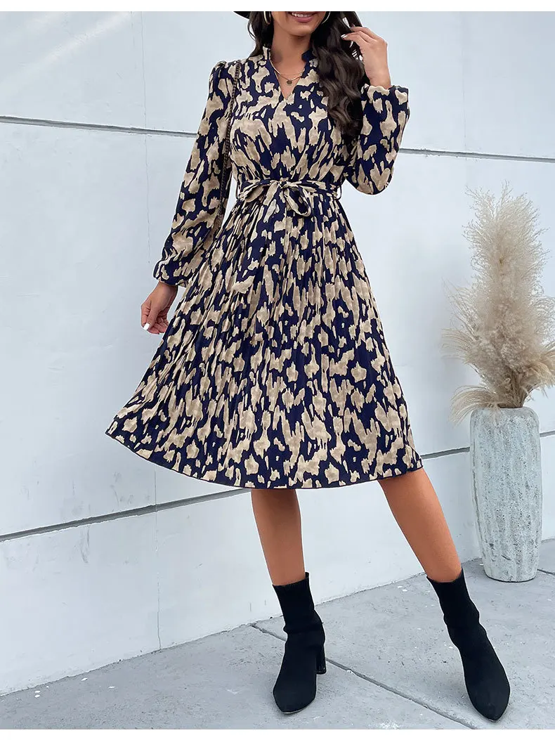 Sweet Elegant Print Animal Printing V Neck A Line Dresses