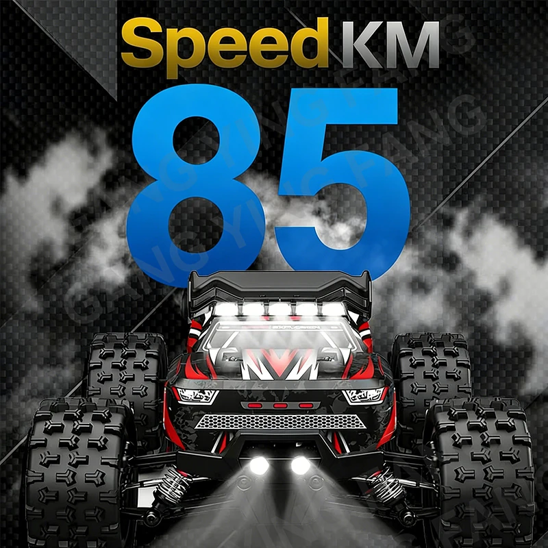 Vue de dessous de la voiture RC 50KM/H 2.4GHz 4WD montrant la suspension et les pneus crantés