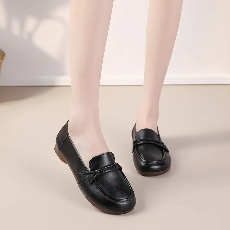 New Ladies Fashion Flats Shoes Low-heel Comfortable Women's Casual Shoes Female Leather Work Flats Soft Sole Woman Moccasins