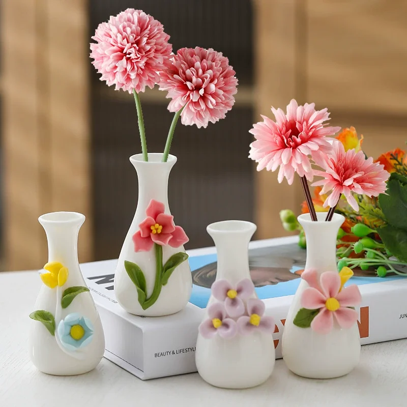 1pcs Handmade Creative Flower Vase Tea table decoration Flower vessels Small ornament Living room ceramic vase 5