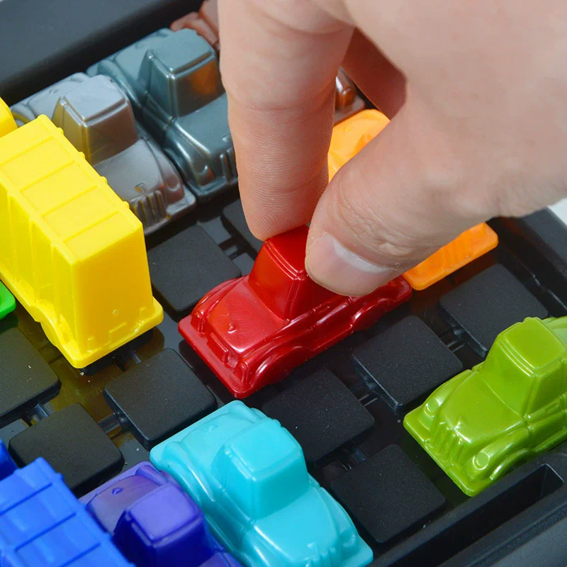 Huarong-rompecabezas de tráfico para niños, juego de carreras de hora punta, coche de carretera, juguete de escritorio,