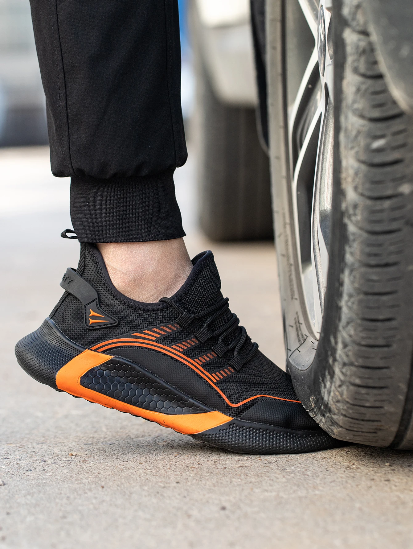 Breathable Lightweight Work Shoes For Men Comfortable Soft Safety Shoes European Standard Safety Shoes Sport Steel-Toed Shoes - Image 5