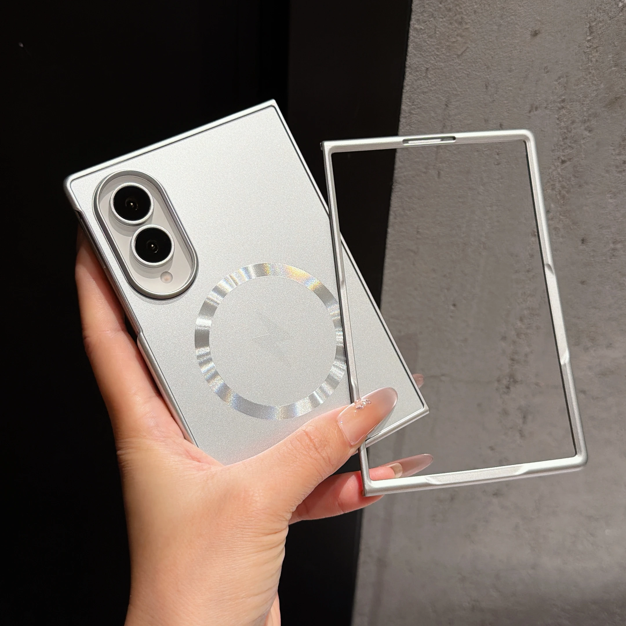 Ultra-Slim Metallic Magnetic Phone Case – Wide Shockproof, Magsafe-Compatible, Comfortable Grip, Wear-Resistant Cover
