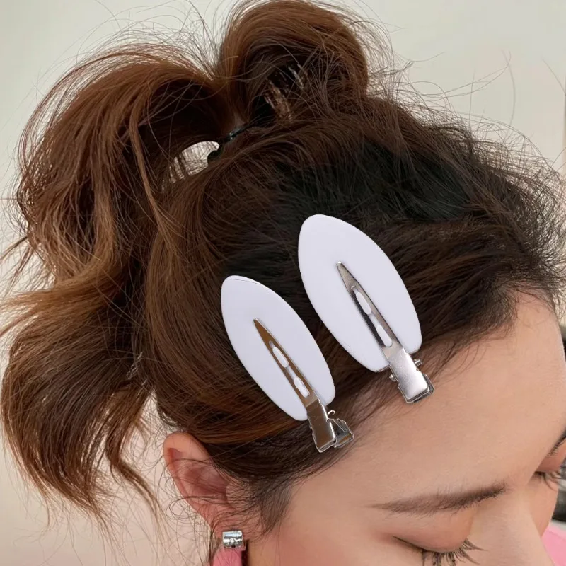 Рисунок 2 - 2 пары, заколки для волос в форме