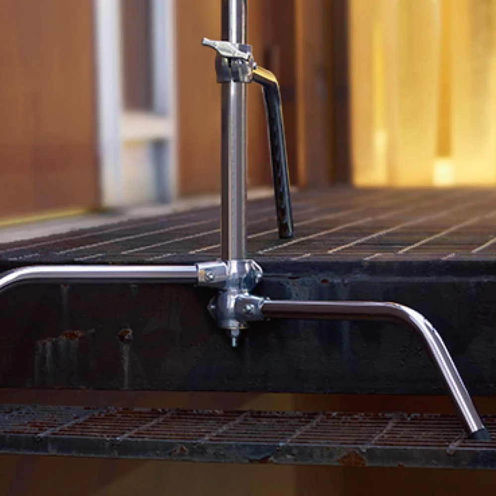 KUPO 20" Master C-Stand W/ Sliding Legs Maximum Height 199cm/78.3" W/ 5/8&rdquo; (16mm) Baby Stud CS-20M Silver/ CS-20MB Black