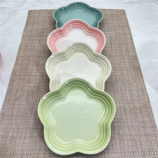Ceramic Extra Wide Raised Cats Food Bowl,Elevated Pets Bowls Anti-Vomiting Cat Feeder Whisker Stress-Free 5.5'' Cat Feeding Bowl 2