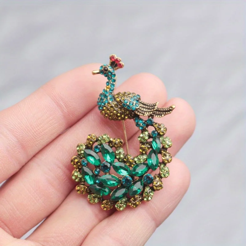ヴィンテージブローチ 孔雀 ピーコック Rare PEACOCK Brooch Peacock Brooch Vintage Look Queen Broach Gold Plated
