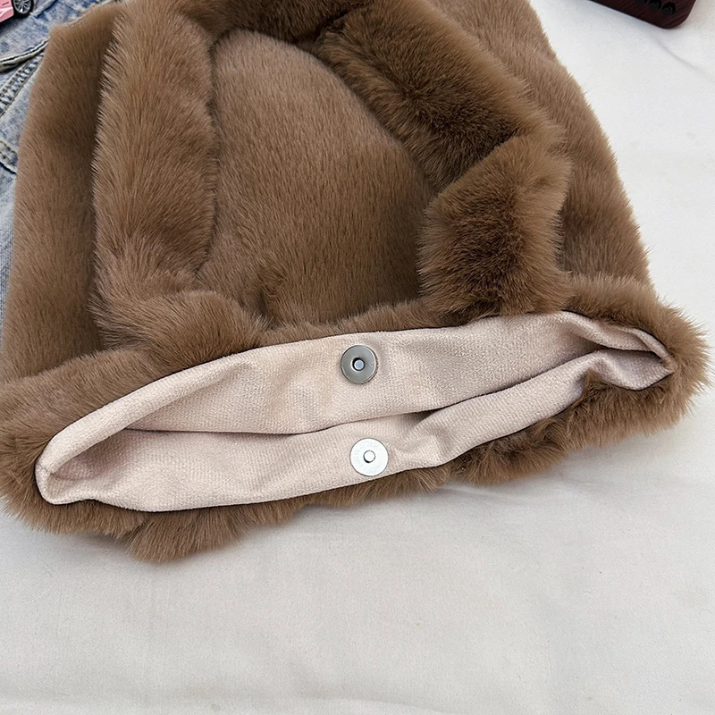 Süße Bär Flauschige Plüsch Umhängetaschen für Frauen Designer Flauschige Kunstpelz Dame Handtaschen Top Griff Tote Weibliche Winter Geldbörsen – Detail 20