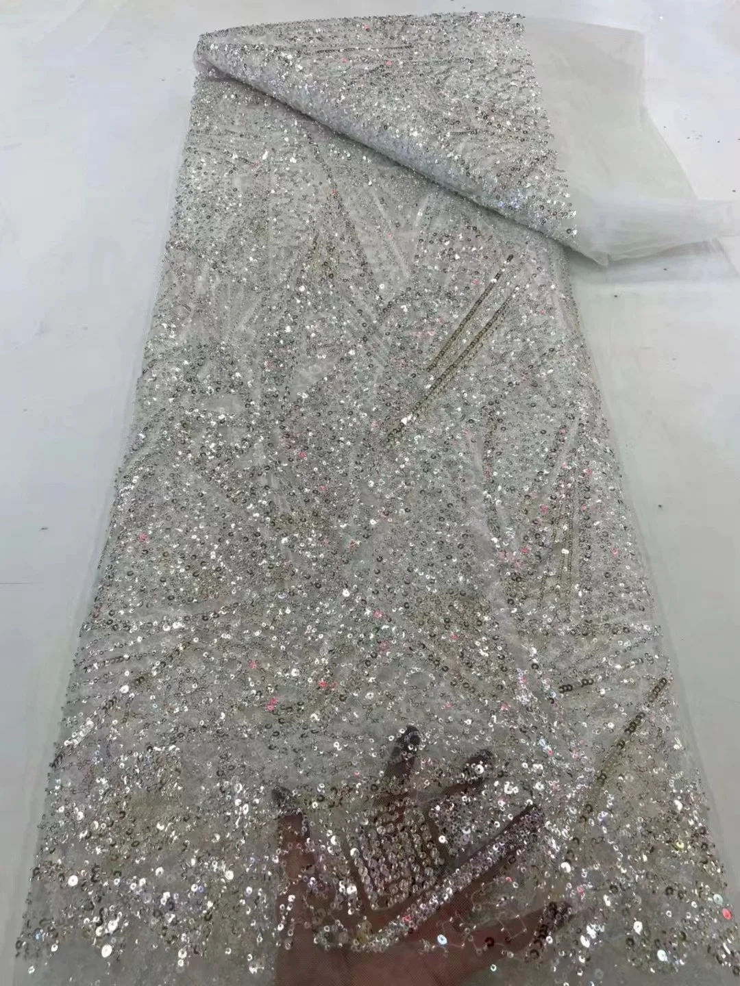 

White Luxury Sequence African Lace Fabric 2023 Latest High Quality French Tulle Lace Embroidery With Beads For Party Dress