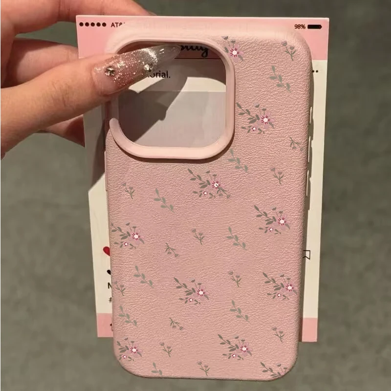 Retro Floral Soft Phone Case - Vibrant Vintage Flower Design Cover