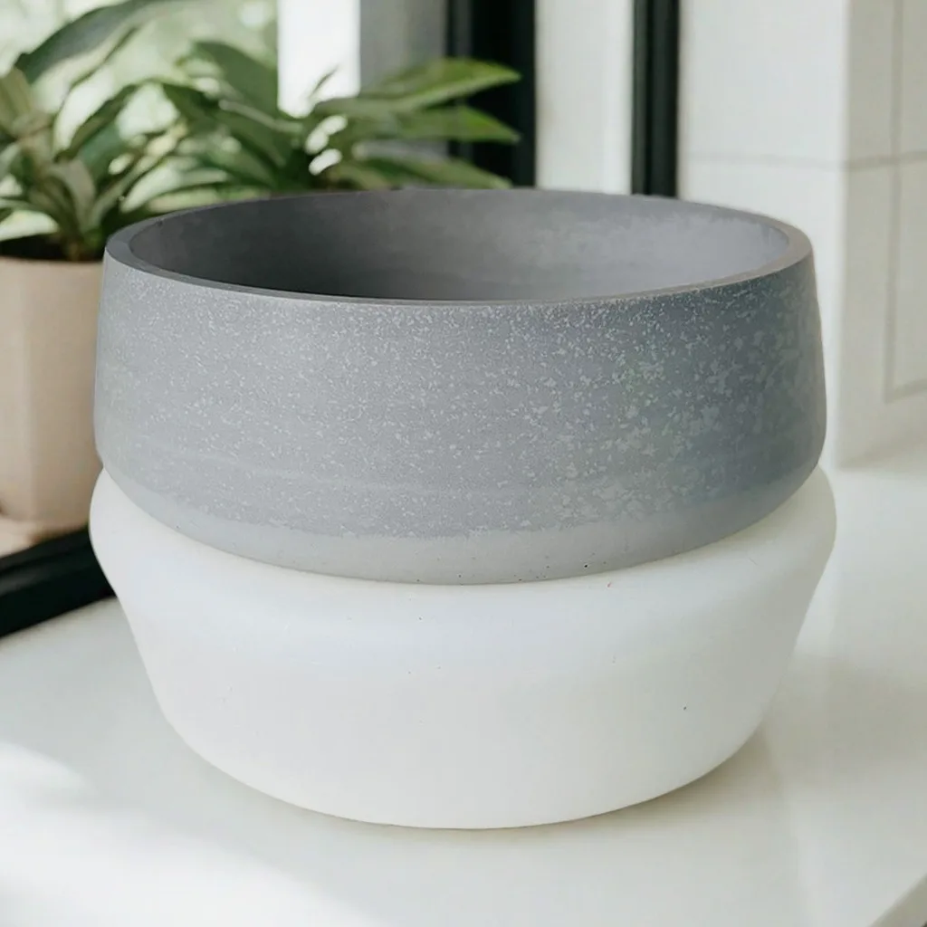 Round Cement Candle Mold 1