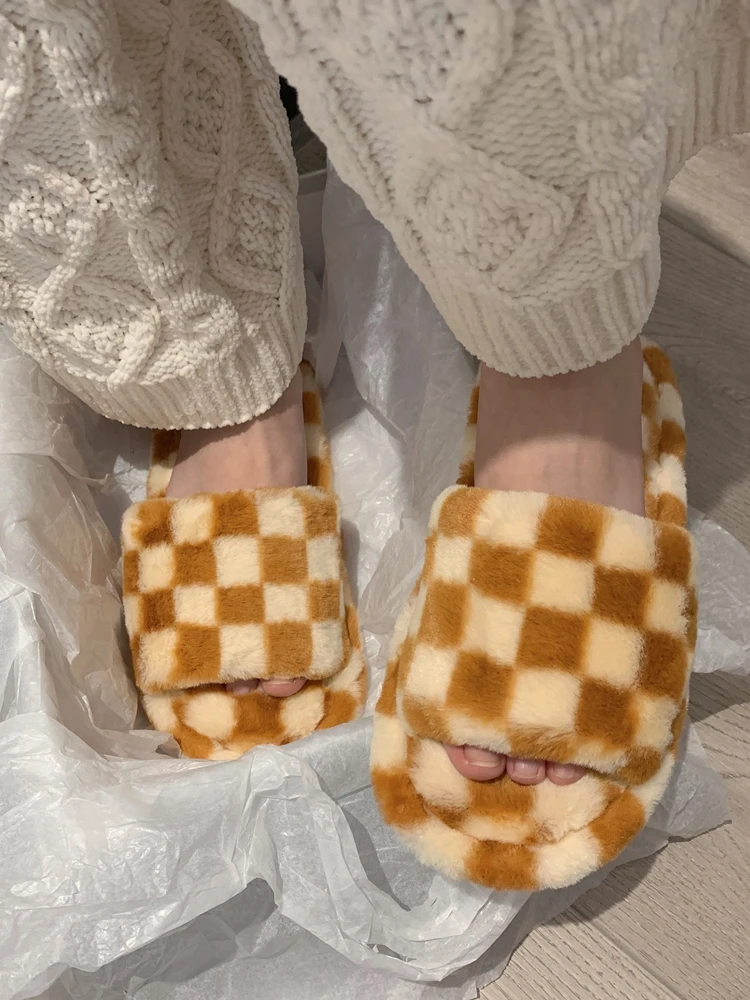 2022 New Winter Fashion Trend Checkerboard Home Soft Sole Women's