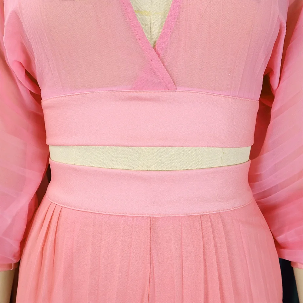 Рисунок 5 - Женская блузка с V-образным вырезом