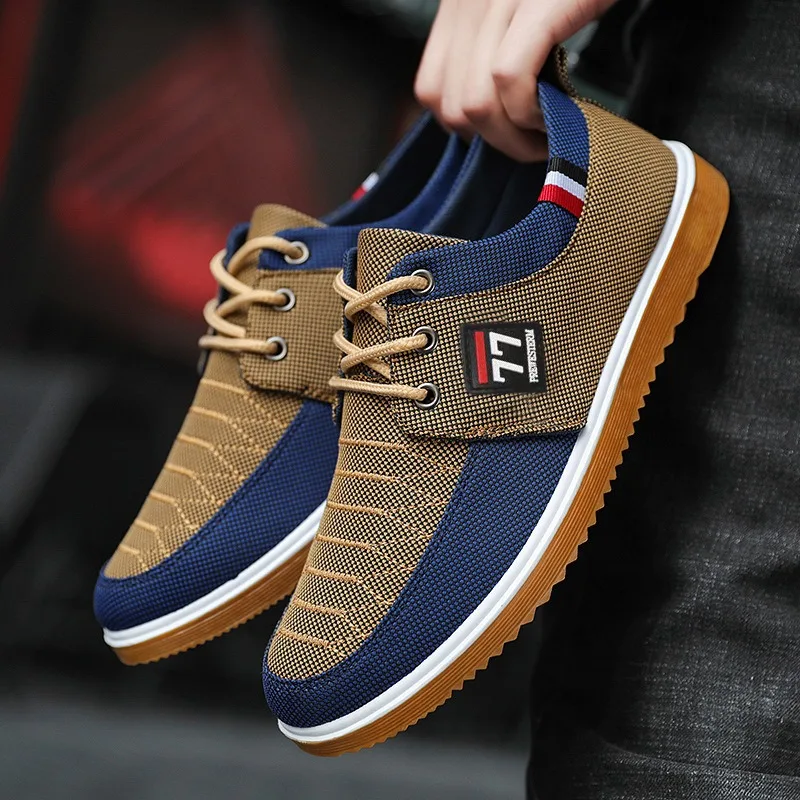

Plus size old Beijing cloth shoes male dad Joker work shoes casual shoes Korean men's shoes lace casual canvas shoes.