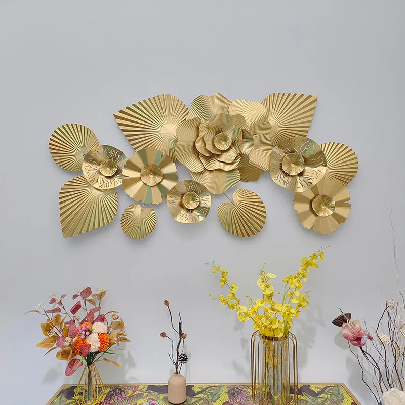 

Luxury Gold Wall Decoration Living Room Hallway Iron Wall Pendant Hanging Ginkgo Leaves Wall Decorations Golden Wall Ornament