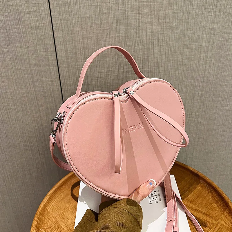 

High-grade Love Handbag Crossbody Bag Female New Tide Joker Fashion Shoulder Bag Luxury Brand Female Designer Shoulder Bag