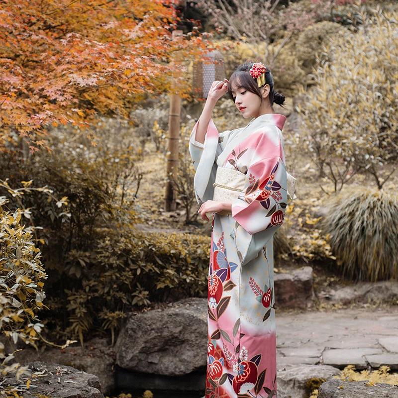 

Japanese Kimono Style