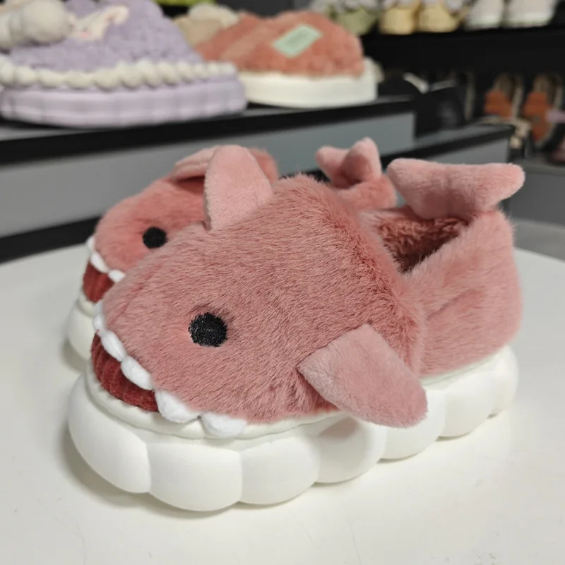 الأطفال القرش الكرتون أفخم النعال ، التفاف الكعوب...