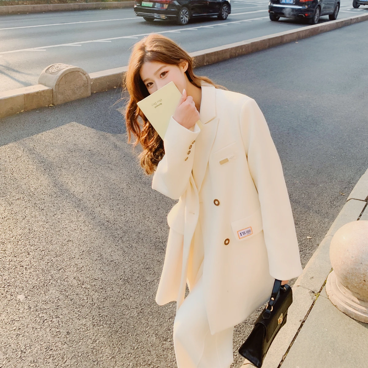 아이보리 패션 세트 세트 여성 2024 봄과 가을 새로운 소금 시스템 착용 고급 캐주얼 세트 투피스 세트