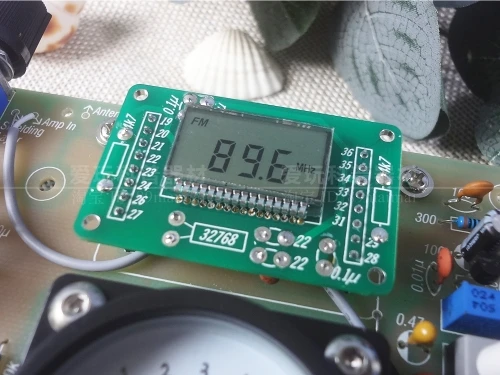 Stereo, 88-108MHz, Peças discretas, Alta Sensibilidade, TA7358