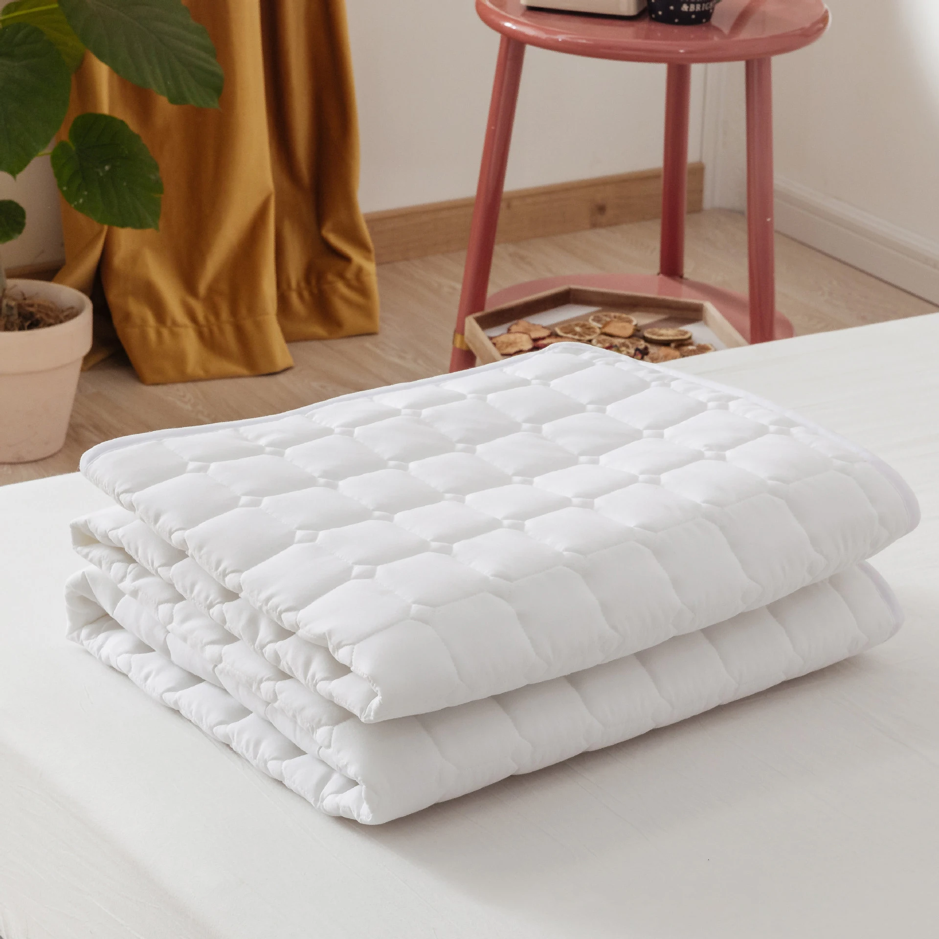 Cotton Thin Section of the Mattress Bed Mattress Tatami Anti-skid Protective Pad Four Seasons Universal Student Dormitory Single