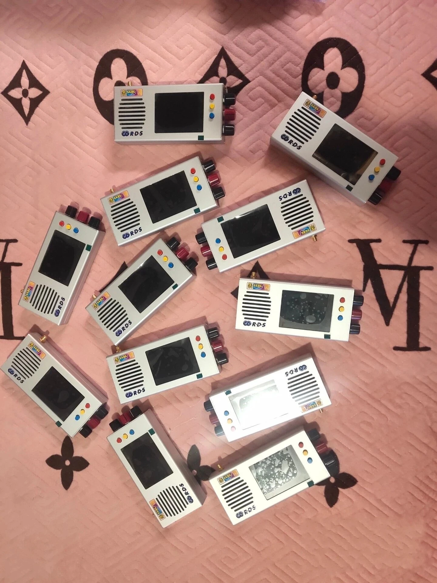 Ǯ  FM MW  HF LW  ű, 3.2 ġ LCD, 5000MAH ͸, ݼ ̽, Ŀ, ׳, TEF6686