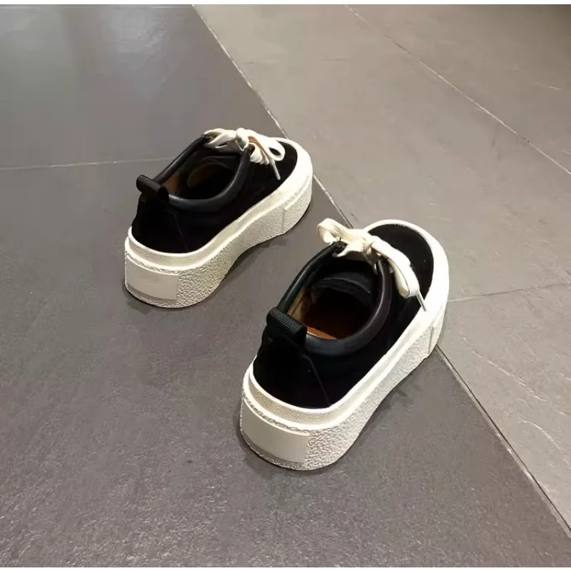 Retro frosted leather thick soled casual board shoes, women's round toe lace up genuine leather sports shoes, flat shoes