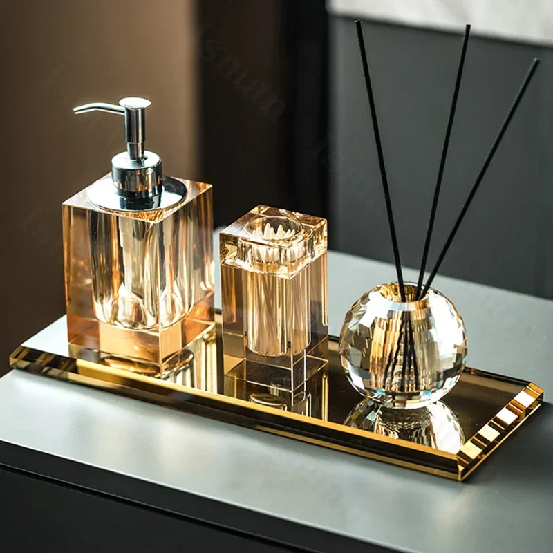 Light Luxury Crystal Glass Bathroom Accessories Set Shampoo Bottle Cotton Swab Jar Storage Tray Hotels Bathroom Decor