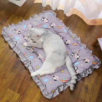 Flannel Thickened Dog Bed Mat Soft Pet Sleeping Mat for Dogs Cats Winter Warm Pet Blanket 2