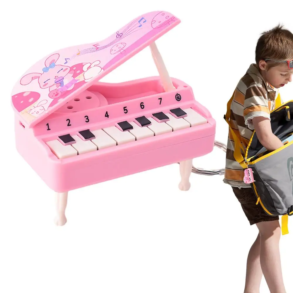 Piano Keyboard Key Chain 3D Musical Key Chain With Sound Creative Piano Toy Desktop Ornaments Portable Bag Pendant Collectible