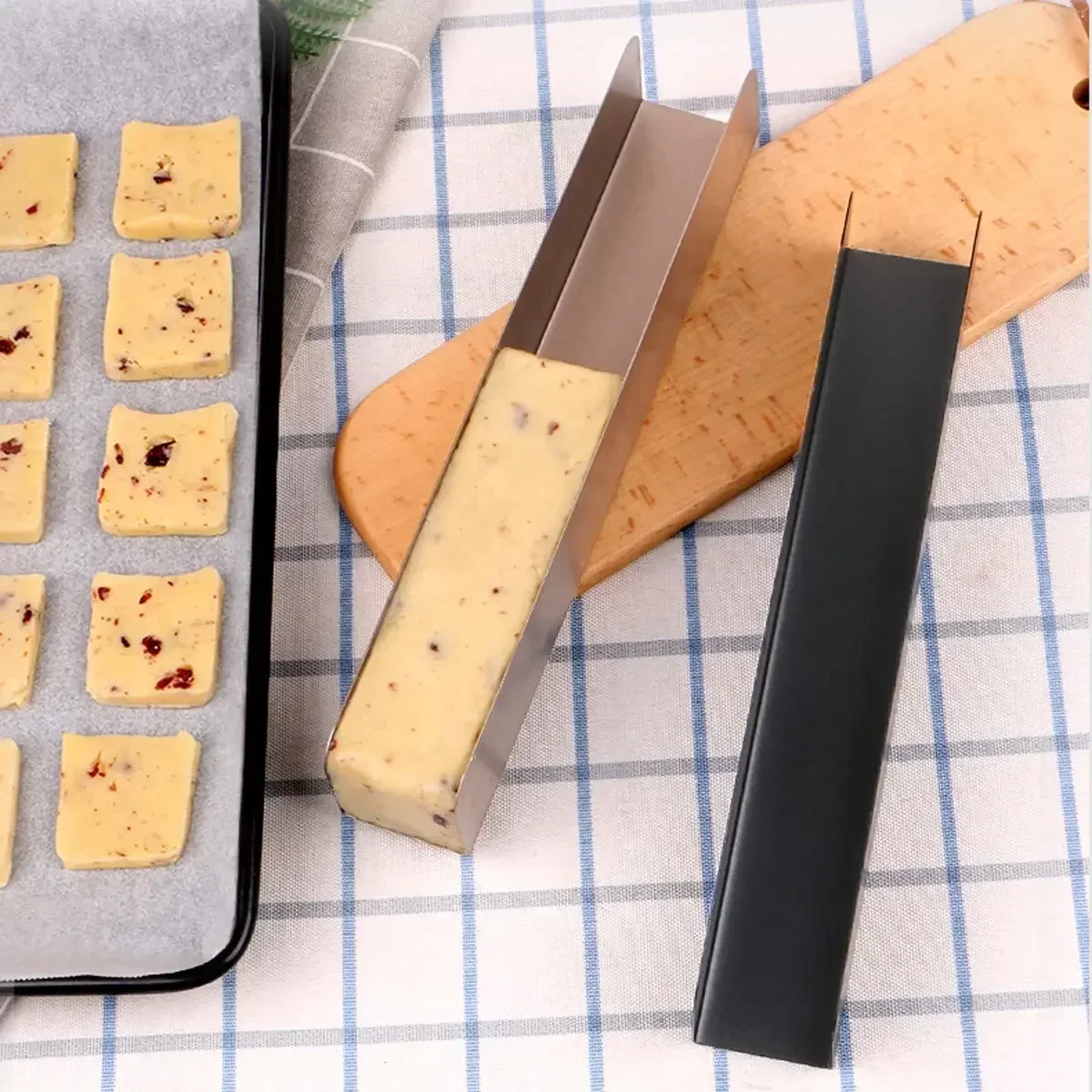 Non-stick Carbon Steel Cookie Mold Baking Form