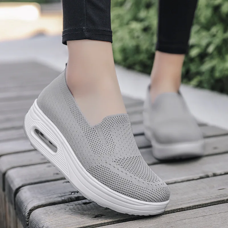 Spring Autumn Women's Thick Sole Elevated Sports Casual Shoes Flying Weaving Mesh Air Cushioned Walking Shoes