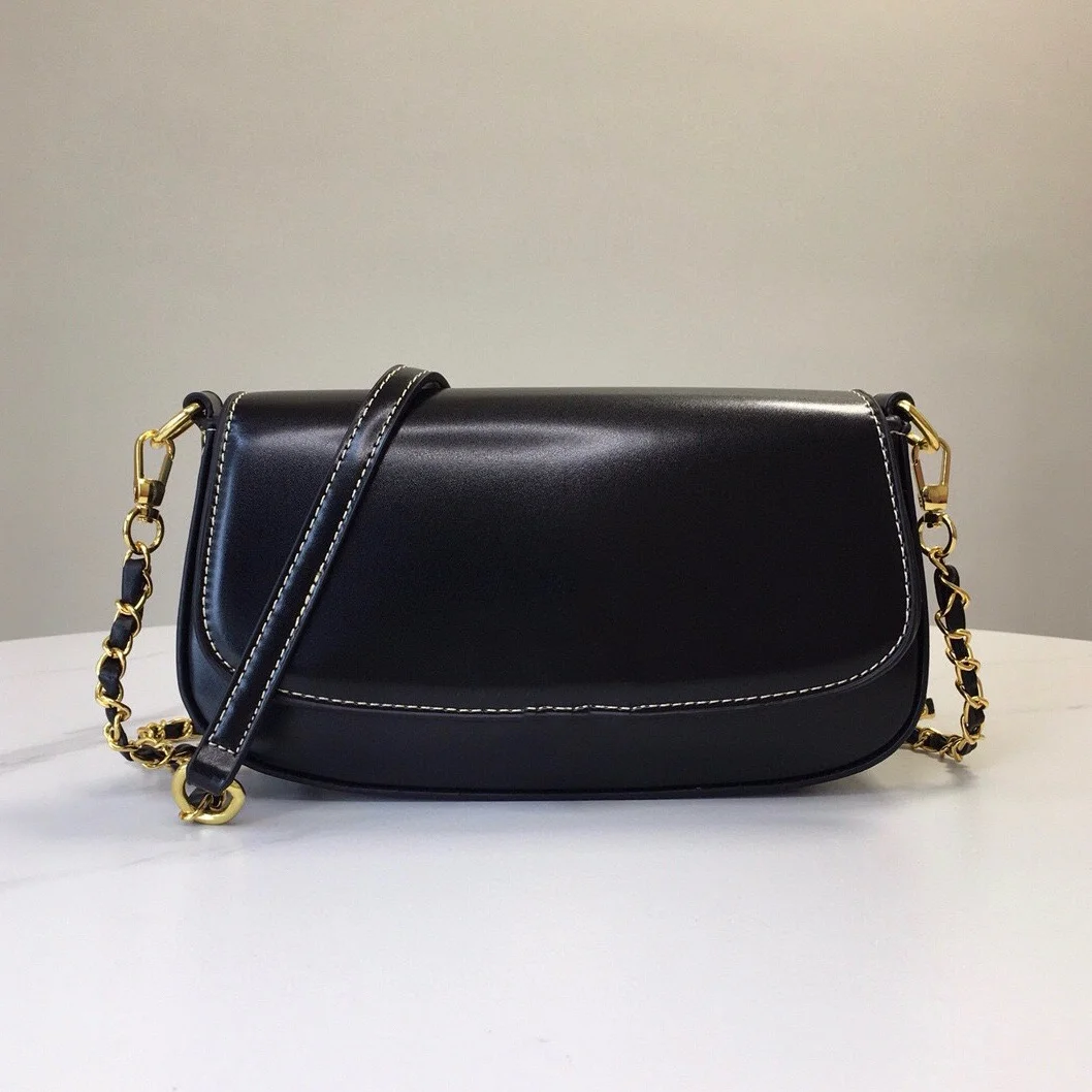 

Cowhide Underarm Bag High Appearance Level Single Shoulder Crossbody Bag Stylish Commuter Bag