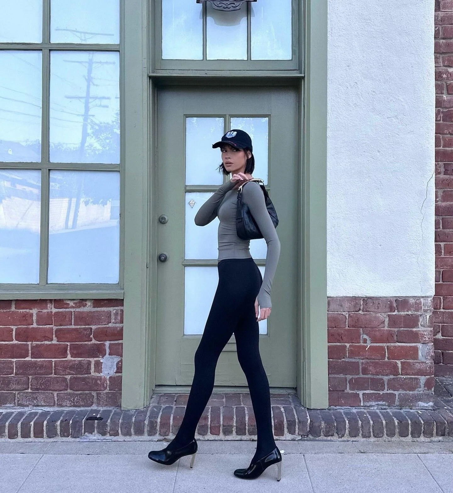Kylie same style ~ KHY autumn and winter thumb buckle round neck tights tights shaping elastic suit