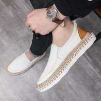 Breathable Summer Slip-On Men's Casual Shoes New 2023 Style Beijing Canva Sports Shoes Rubber Sole Non-Leather Crossbody Shoes