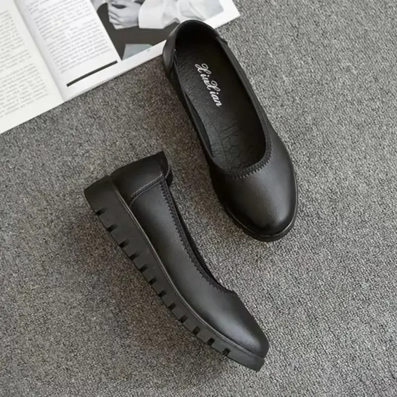 Women’s Black Flat Work Shoes – Soft Sole Anti-Slip Flats