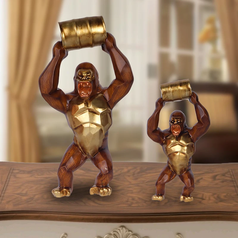 Wood-Grain Gorilla Resin Sculpture: Elegant Decorative Piece
