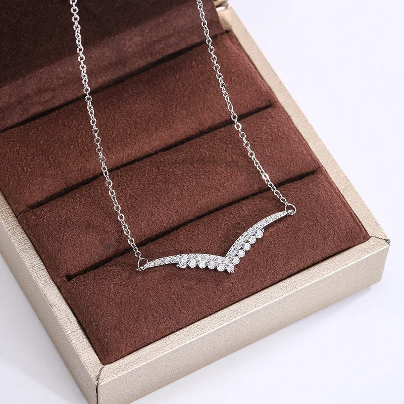 Women's Fashion V Pendant Clavicle Chain 925 Stamp Necklace Wedding Bridal Jewelry Pendant pendant necklace silver necklace