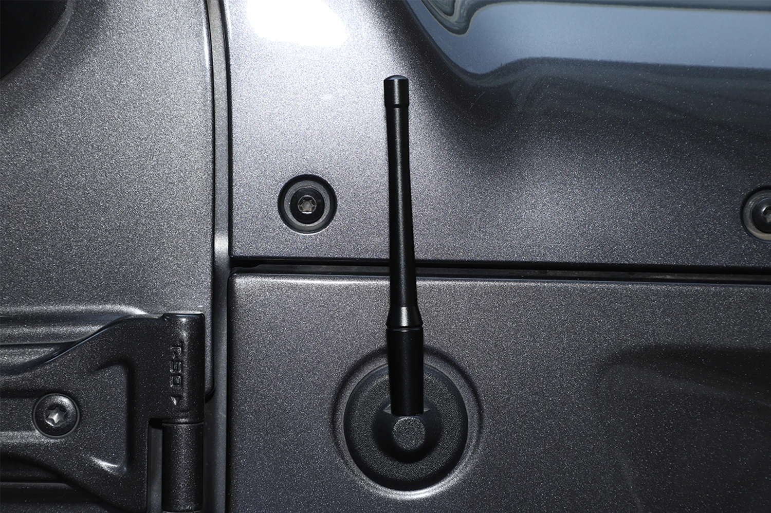 Car Antenna Aluminum 6.29 Inch Antenna For Jeep Wrangler JL 4XE Gladiator JT AM FM Black Shorter Antenna 1PCS
