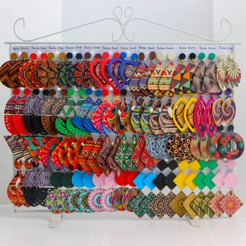 10Pairs/Lot Vintage Fashion Color Printed Wooden Chic Pendant Earrings With Random Styles For Daily Gift Giving Party 1