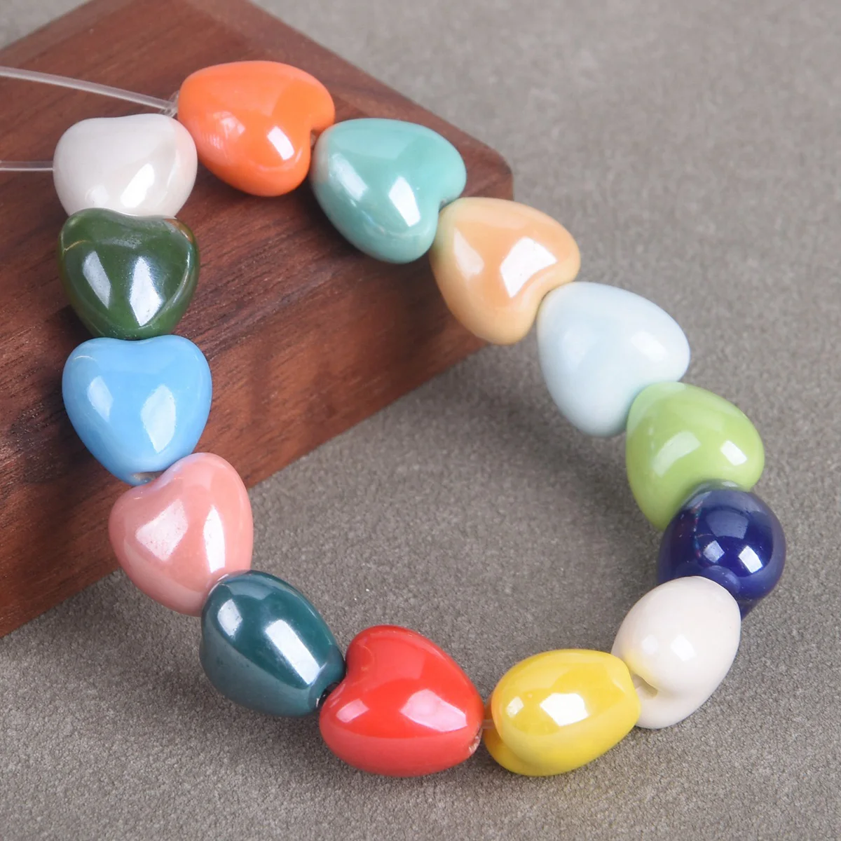 Loose Beads 10pcs 10mm 12mm Heart Shape Shiny Glossy Glazed Ceramic Porcelain Loose Beads lot for Jewelry Making DIY Crafts