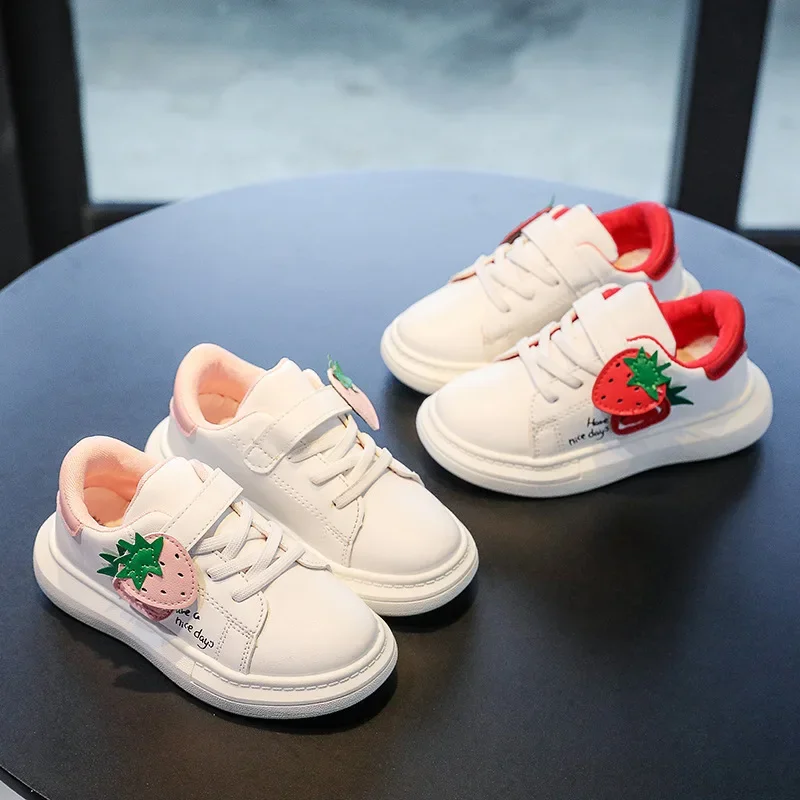 

Spring and Autumn Cartoon Strawberry Kids Skate Shoes PU Leather non-slip Outsole Baby Girls casual School shoes